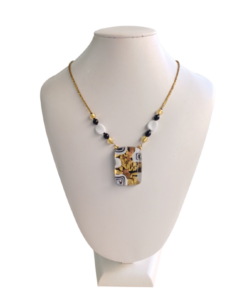 Alternative view of Κολιέ CO47